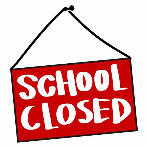 graphic saying "school closed"